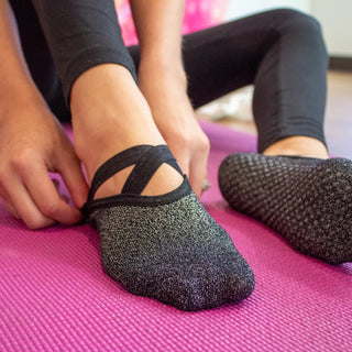 Shimmer Fitness Socks | 3 Colors