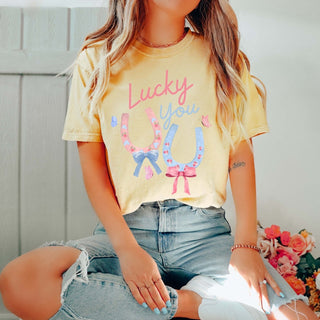 Lucky You Horseshoe Bow Comfort Color Tee